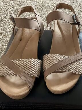 Earth Origins Braided Strap Sandals - Beige